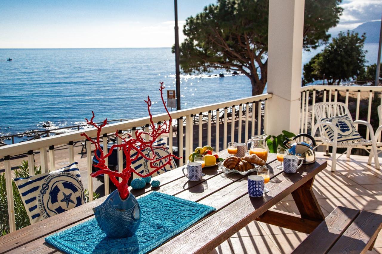 Terrazza Lungomare, E Sei In Spiaggia... Cala Gonone Exterior foto